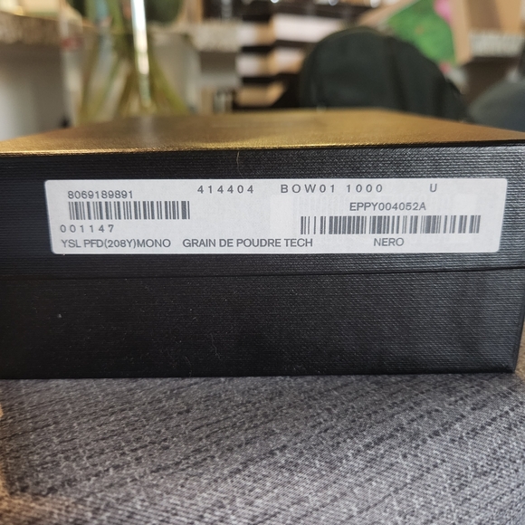 Saint Laurent Small Envelope Matelasse Wallet - Picture 12 of 14